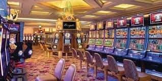 Tampilan detail tabel pembayaran slot Spadegaming yang menunjukkan nilai simbol, garis pembayaran, dan fitur bonus